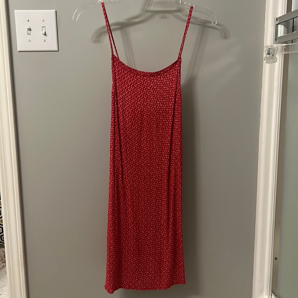 Cute, flowy spaghetti strap red dress